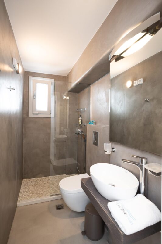 cavo 3 bathroom