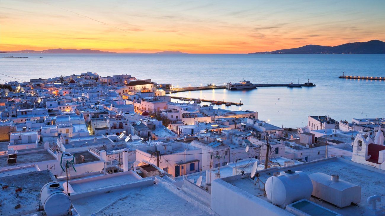 The Ultimate Mykonos Travel Guide